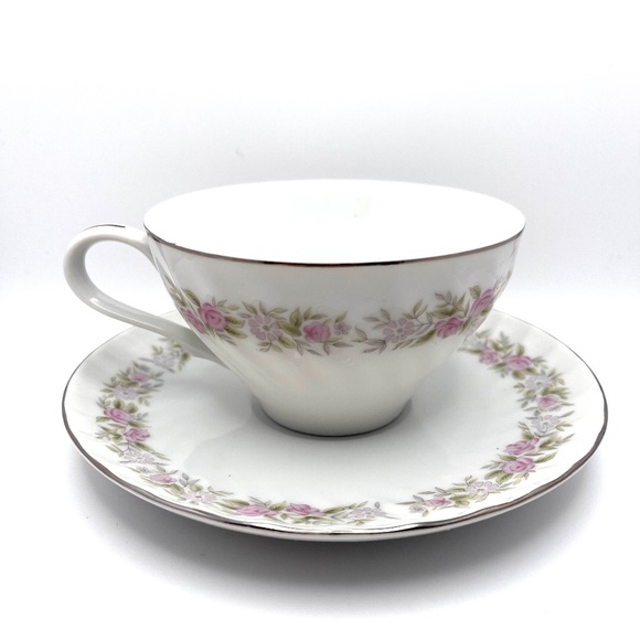 Teahouse Rose Japanese Fine China Teacup & Saucer - Picture 1 of 4